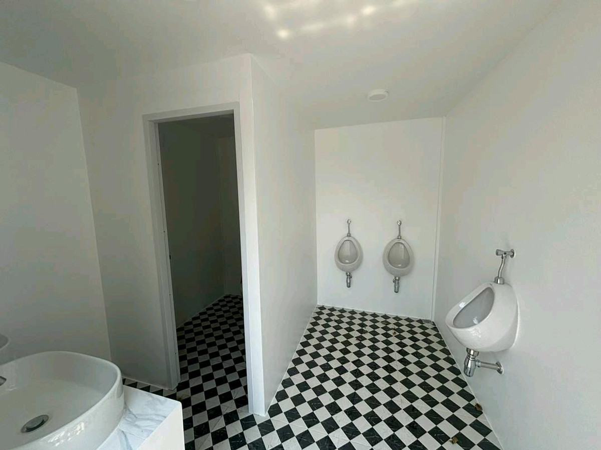 For RentHome OfficeBangna, Bearing, Lasalle : Sell or rent land with buildings in Bearing area.
🚝🚝 Just 3 minutes to the BTS Bearing Station.