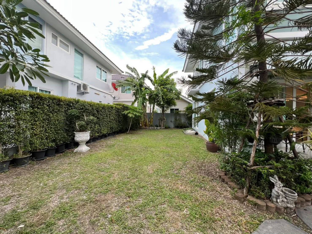 For RentHouseSamut Prakan,Samrong : For rent, 2-story detached house, Villaggio Village, Bangna, Soi ABAC Bangna, beautiful house, fully furnished, ready to move in, price 38,000 baht.