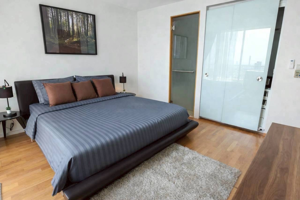 For RentCondoSathorn, Narathiwat : Sathorn Prime Residence for rent, 64 sq m, 25th floor, fully furnished, complete electrical appliances, has bathtub, 32,000 baht, WiFi included.