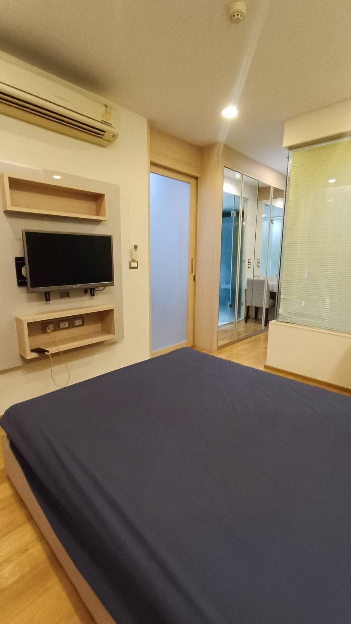 ให้เช่าคอนโดพระราม 9 เพชรบุรีตัดใหม่ RCA : ⚡️ถูกที่สุด⚡️The address asoke 45 Sqm 24,000 ติด Mrt เพชรบุรี ห้องใหญ่ไปสยามก็ง่ายไปสุขุมวิทก็ง่าย สนใจติดต่อพัตเตอร์ 0928895628 ⚡️ line : plustor_ss