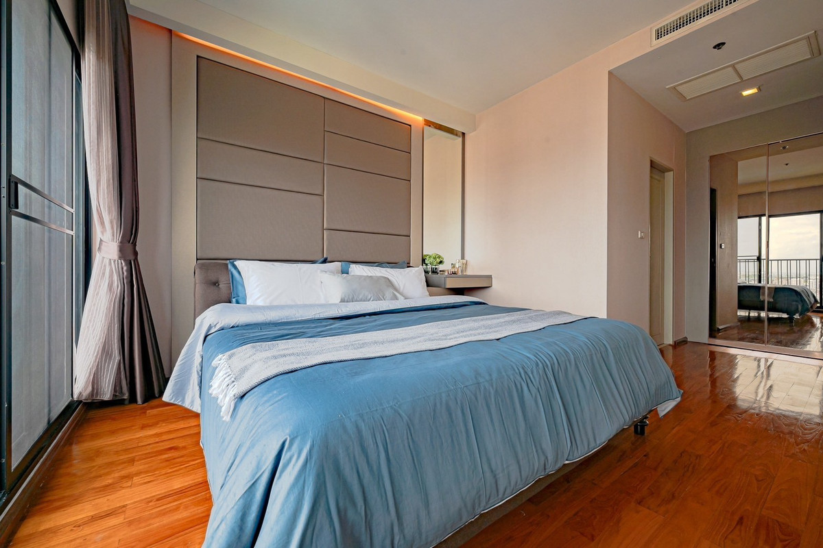 ให้เช่าคอนโดสุขุมวิท อโศก ทองหล่อ : (ปล่อยเช่า) Noble Reveal 1-BR 51 Sq.m. ห้องสวย ตกแต่งอย่างดี เฟอร์+เครื่องใช้ไฟฟ้าครบ พร้อมเข้าอยู่ ㅡ ใกล้ 🚆BTS เอกมัย