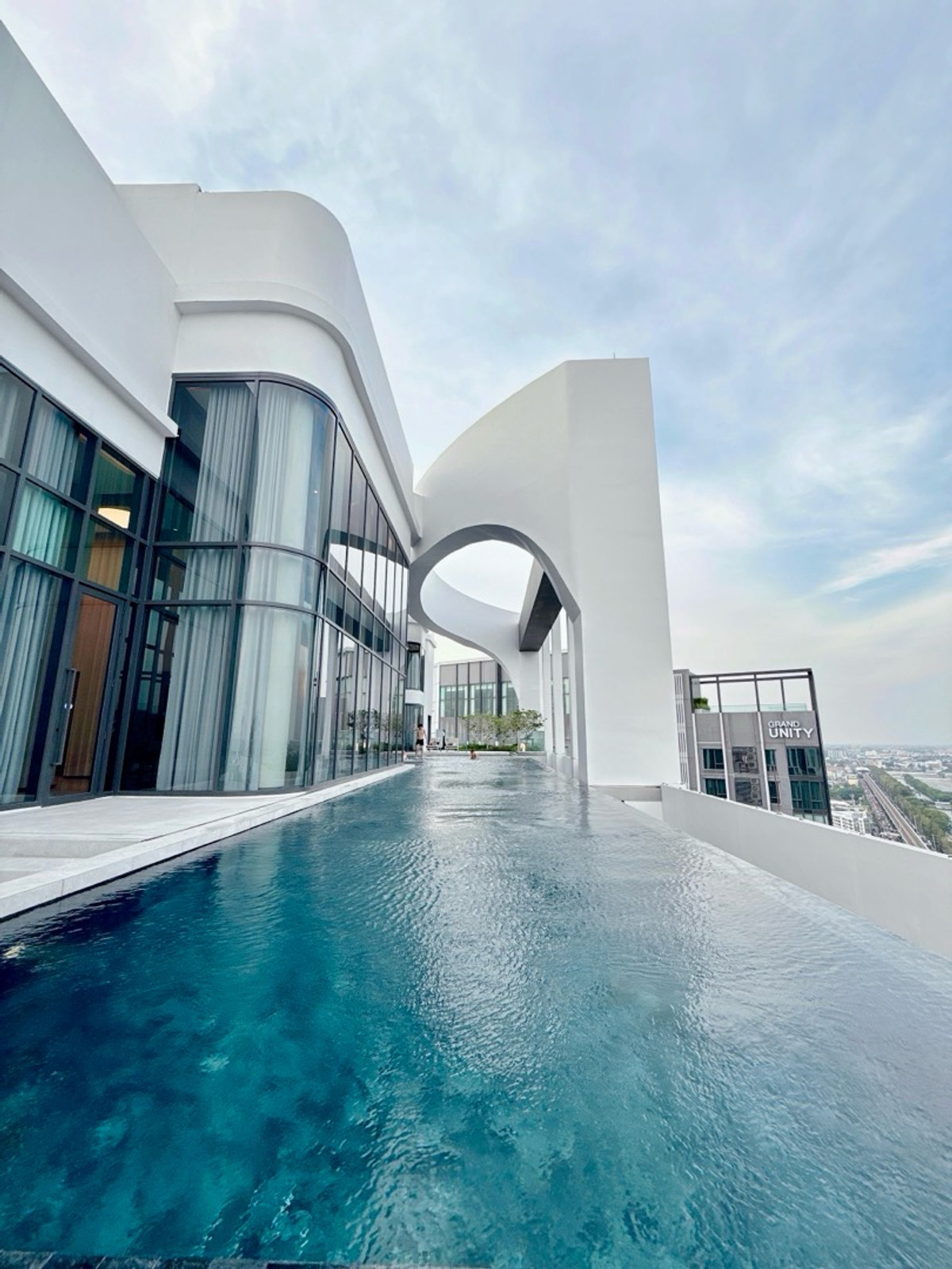 For SaleCondoKasetsart, Ratchayothin : 𝐂𝐎𝐁𝐄 Kaset-Sripatum, free down payment 𝐎 baht, light installments 𝟖,𝟗𝟎𝟎/month, new room, first hand, complete, ready to move in.