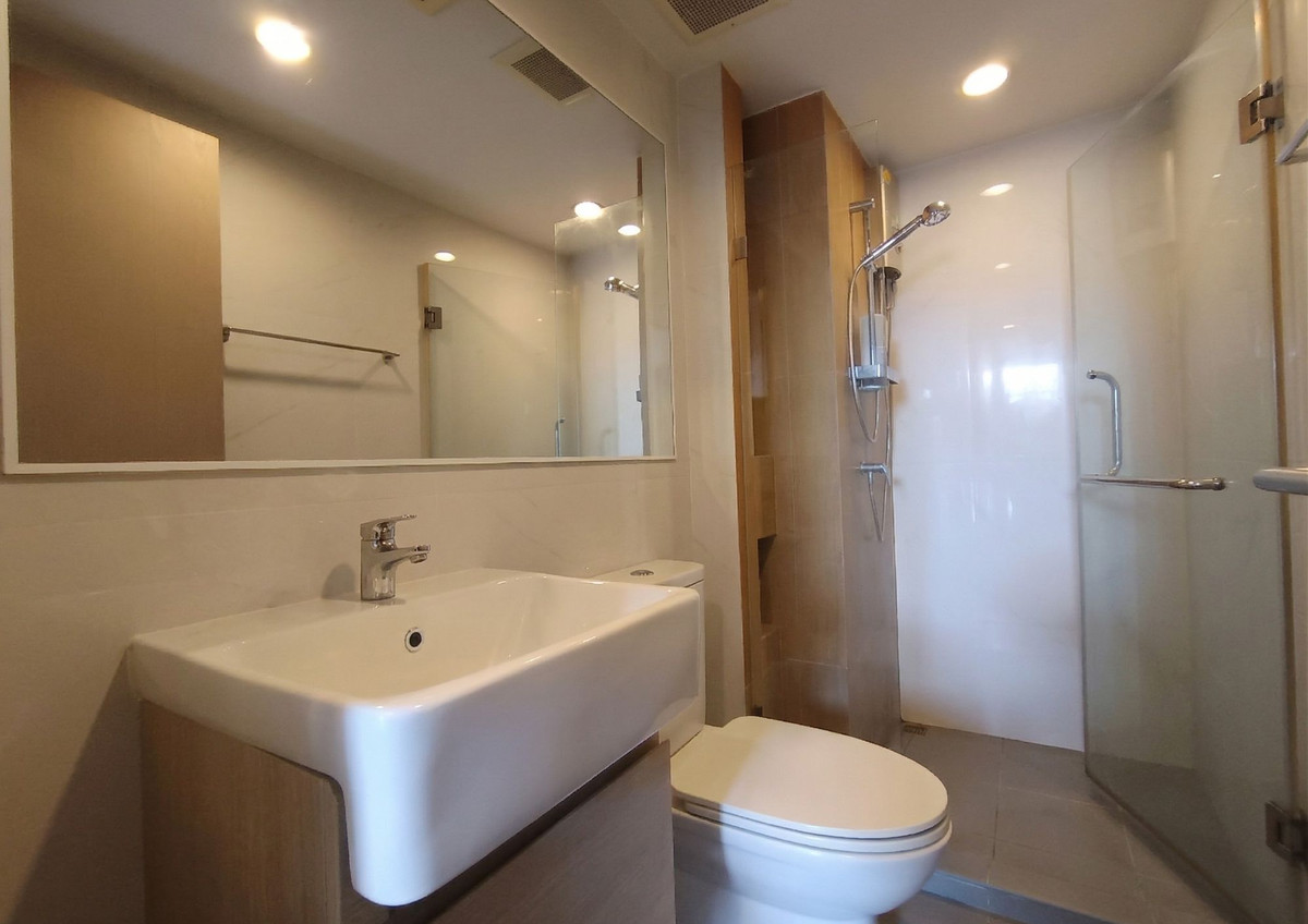 ขายคอนโดอ่อนนุช อุดมสุข : 🏢 คอนโด ดิ เอ็กเซล ไฮด์อะเวย์ สุขุมวิท 71