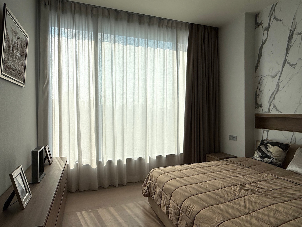 ให้เช่าคอนโดสุขุมวิท อโศก ทองหล่อ : คอนโด 1 ห้องนอน 47 ตร.ม. ชั้นสูง วิวเมือง ใกล้ BTS อโศก & MRT