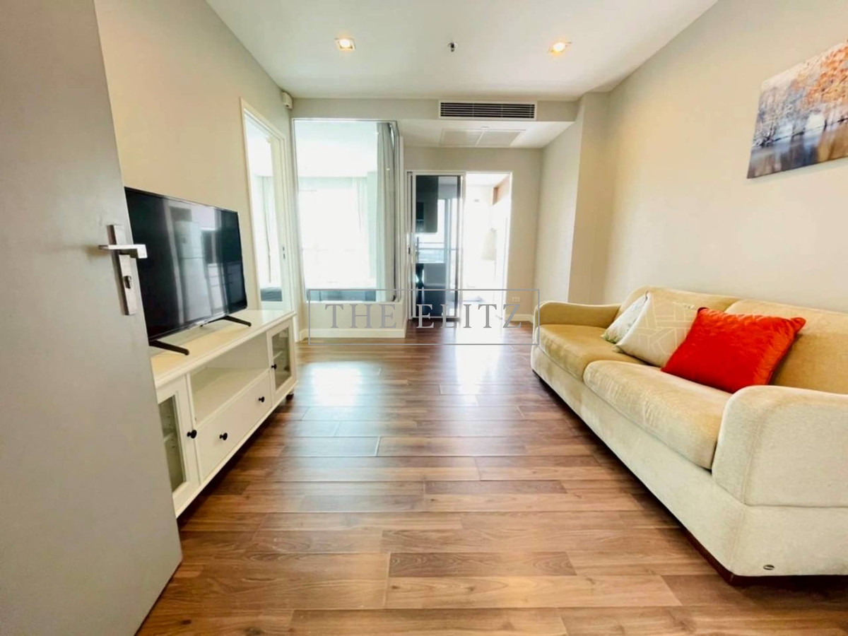 For RentCondoThaphra, Talat Phlu, Wutthakat : ✨ Experience a higher standard of living than The Room Sathorn–Taksin. Live life through tastefully designed spaces. To support every moment of life