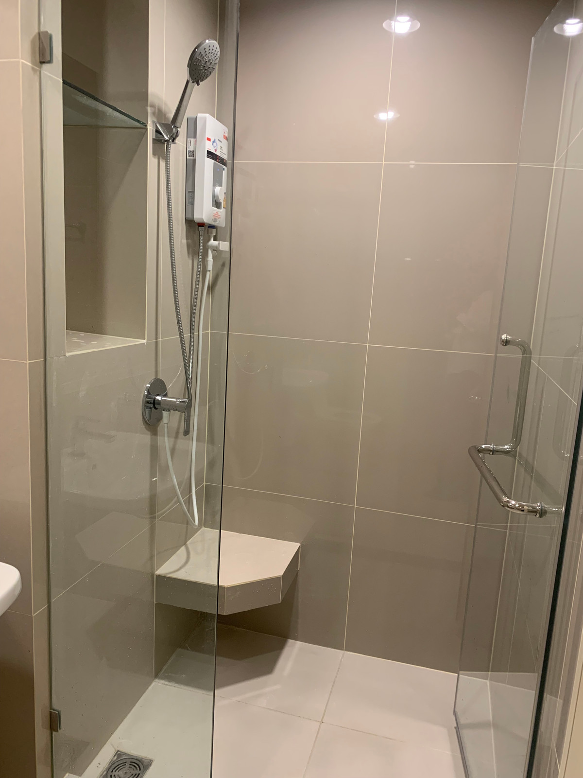 ให้เช่าคอนโดสมุทรปราการ สำโรง : ปล่อยเช่านิชโมโน สุขุมวิท-ปู่เจ้า ติด BTS 50 เมตร