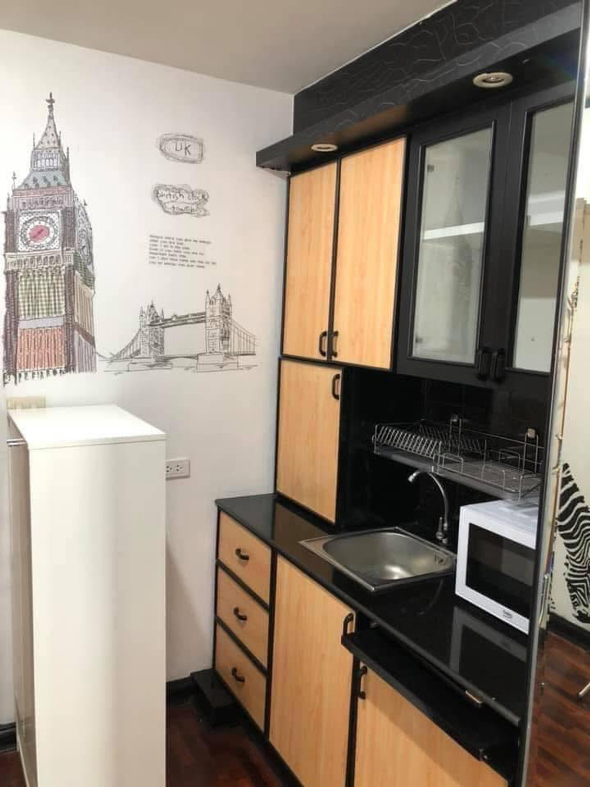 For RentCondoRatchathewi,Phayathai : #E314🎉010469 Condo for Rent at Baan Phaholyothin Place