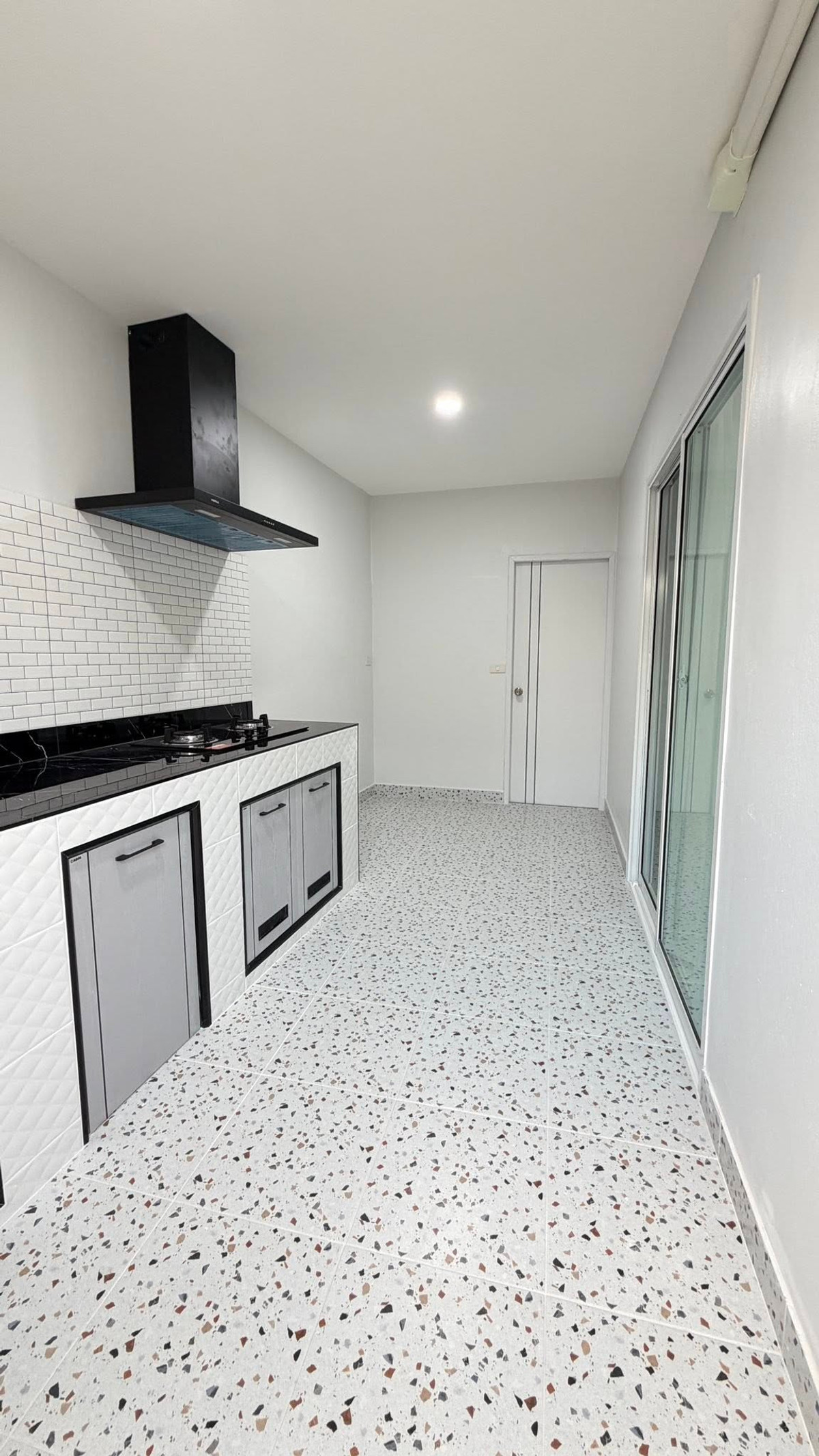 For SaleHousePattaya, Bangsaen, Chonburi : Single house 40 sq m. Soi Noen Plubwan Pattaya / 2 bedrooms (for sale), Single House Soi Noen Plubwan Pattaya / 2 Bedrooms (FOR SALE) BEWN142