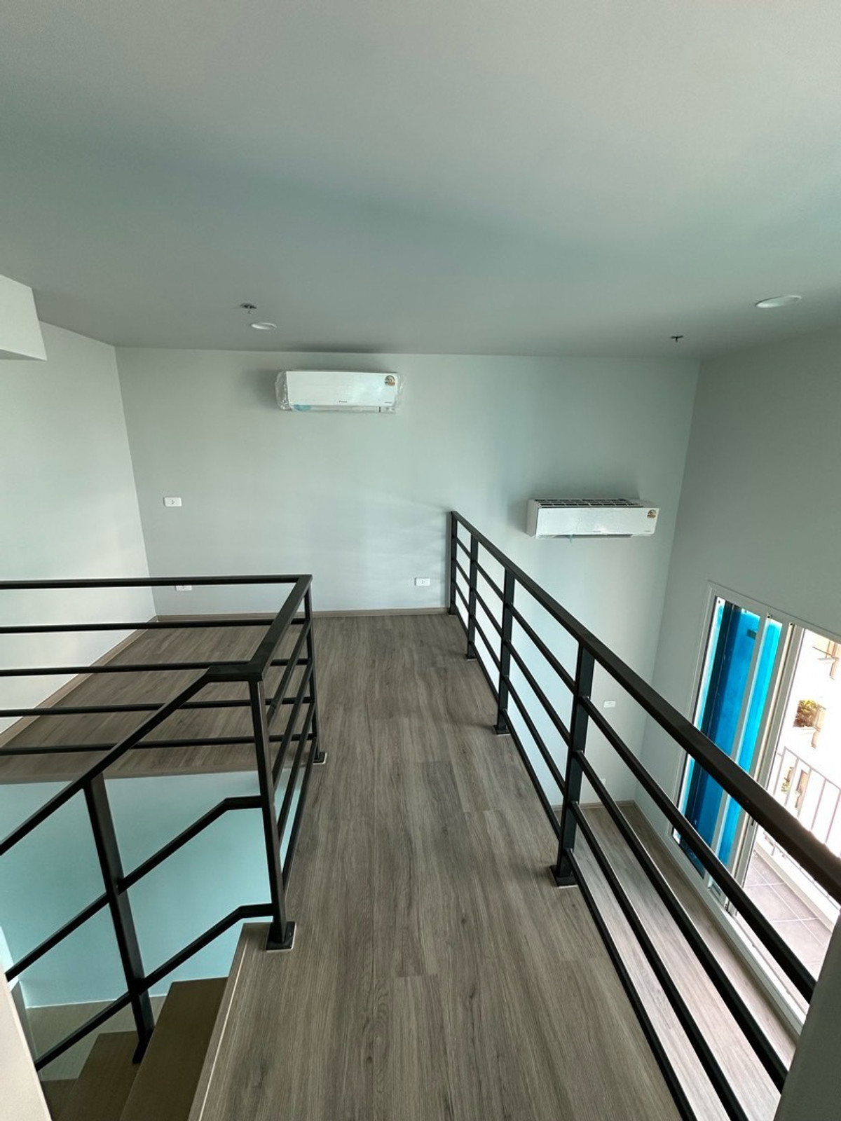 ขายคอนโดสุขุมวิท อโศก ทองหล่อ : 2 ห้องนอน hybrid พื้นที่ 70 ตรม ดลางทองหล่อ