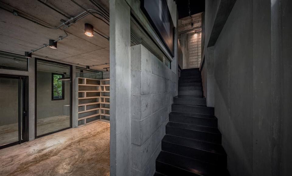 ขายสำนักงานรัชดา ห้วยขวาง : ออฟฟิศ ซอยลาดพร้าว 23 / 4 ห้องนอน (ขาย), Office Soi Ladprao 23 / 4 Bedrooms (FOR SALE) TPM306