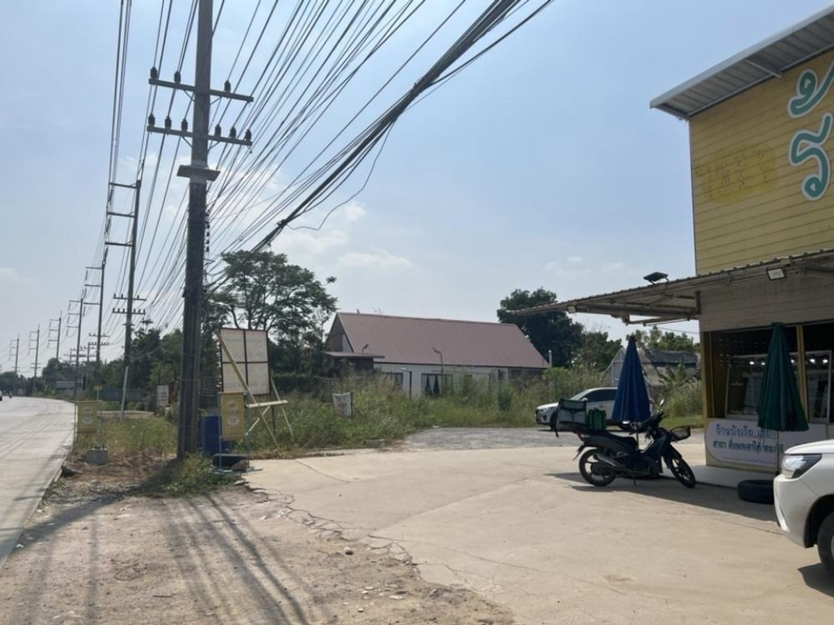 For RentLandSaraburi : Land for rent 150 sq m. Filled, golden location, next to the main road, Saraburi bypass line (before Sao Hai intersection).