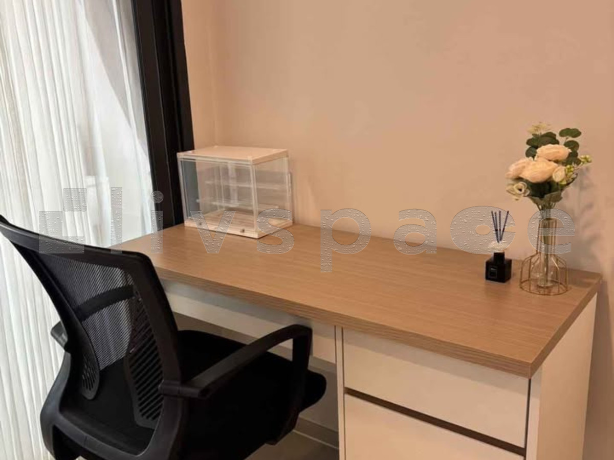 For RentCondoWitthayu, Chidlom, Langsuan, Ploenchit : ▚ LH221ツ FOR RENT: Life One Wireless 1BR 35sqm. 21K ✨ Fully Furnished & Move-in Ready, Heart of Wireless Road 🏙️