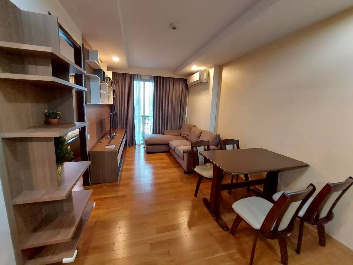 ขายคอนโดลาดพร้าว เซ็นทรัลลาดพร้าว : ขายถูกที่สุด 🔥 The Line ตึก A หลังโลตัส 1 ห้องนอน 45sqm ห้องขนาดใหญ่ เพียง 3.59 ล้านบาทเท่านั้น 📞 สนใจเข้าชมห้อง โทรเลย 065-2614622 แทมมี่