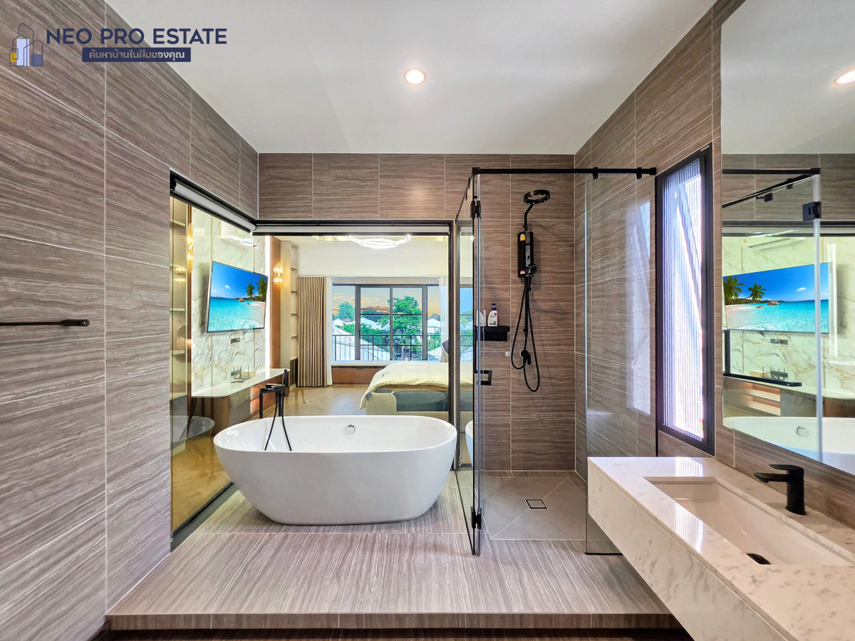 ขายบ้านขอนแก่น : บ้านเดี่ยว 3 ชั้น ระดับ Luxury ในโครงการ Private ชั้นนำ ในขอนแก่น