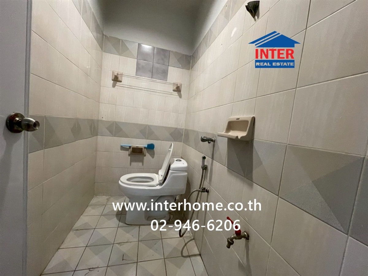 ขายนวมินทร์ รามอินทรา : บ้านเเฝด 2 ชั้น 24.8 ตร.ว. หมู่บ้านฉัตรทิพย์ ใกล้โลตัสนวมินทร์ ซอยนวมินทร์84 ถนนนวมินทร์ ถนนรามอินทรา เขตบึงกุ่ม กรุงเทพมหานคร