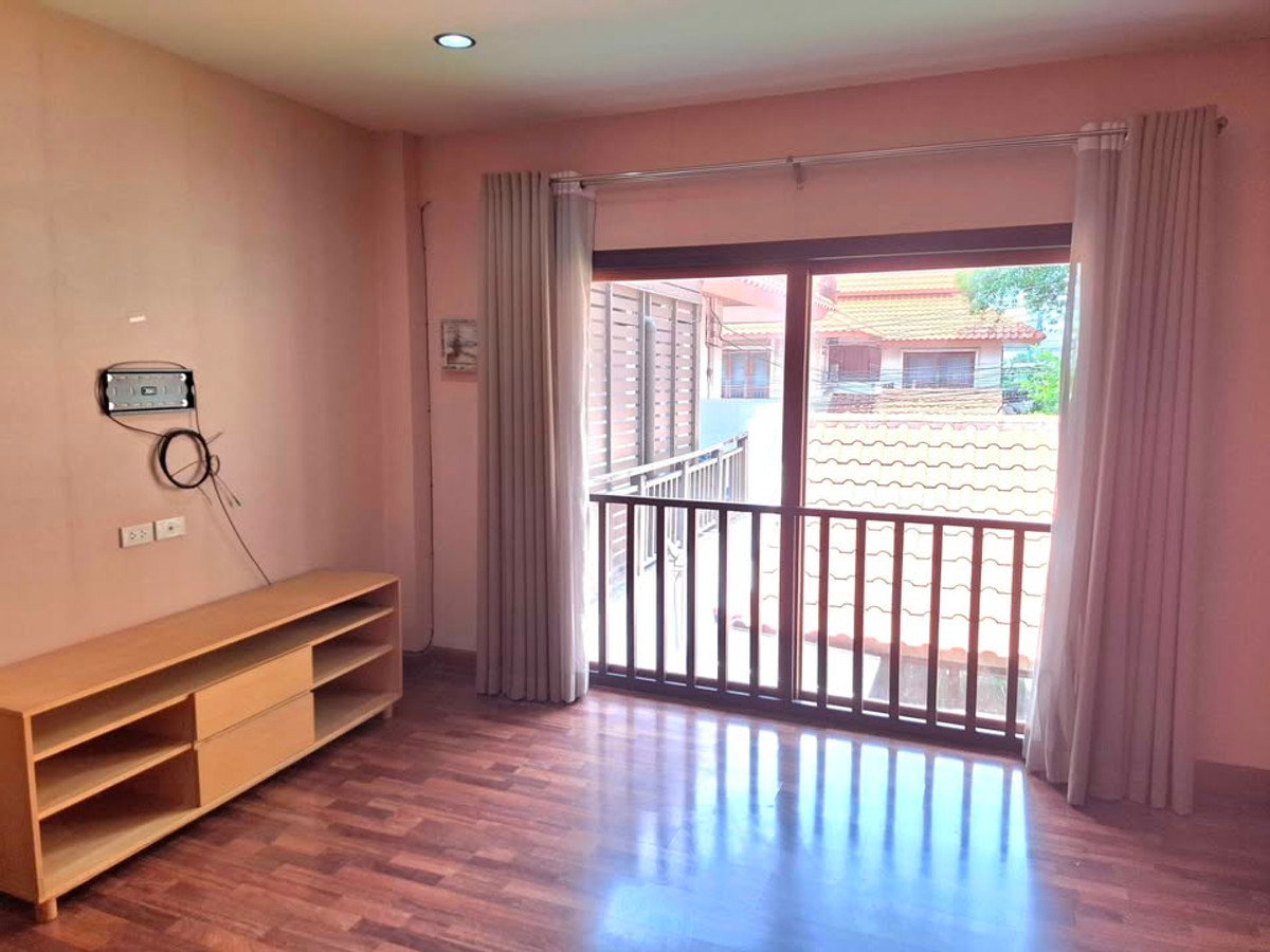 For RentHouseNonthaburi, Bang Yai, Bangbuathong : Single house Ratchapruek - Kanjana Bang Yai