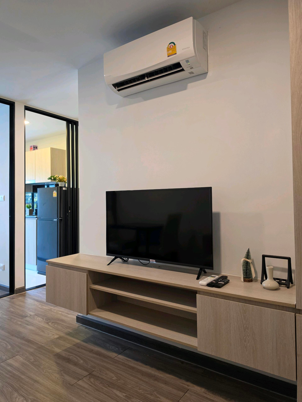 For RentCondoRatchadapisek, Huaikwang, Suttisan : 🚩For Rent: The Collect Ratchada 32 / 28 Sqm. / 3 fl. / Garden View