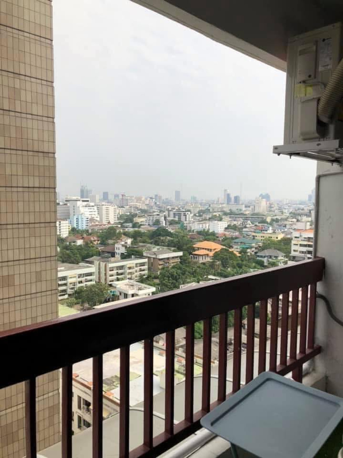 For RentCondoRatchathewi,Phayathai : #E314🎉010469 Condo for Rent at Baan Phaholyothin Place