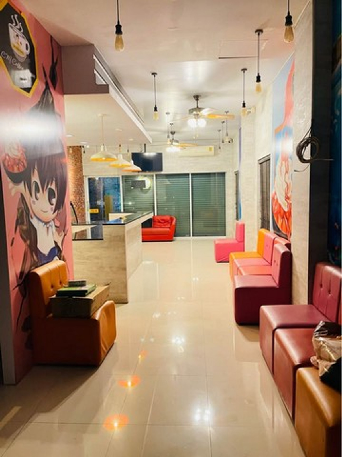 For RentShop HouseSamut Prakan,Samrong : HR3341 Commercial building for rent, 3 floors, beautifully decorated, ready to do business & Residential, can enter and exit in many ways, near Mega Bangna.