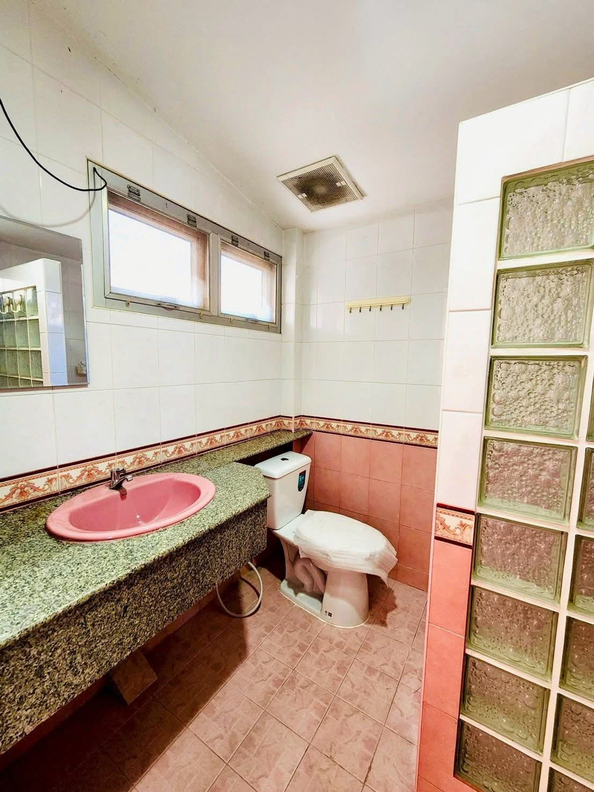 For RentHouseNonthaburi, Bang Yai, Bangbuathong : Single house for rent, Chor Rung Rueang 6 project, Bang Bua Thong, beautiful house, good condition, ready to move in.