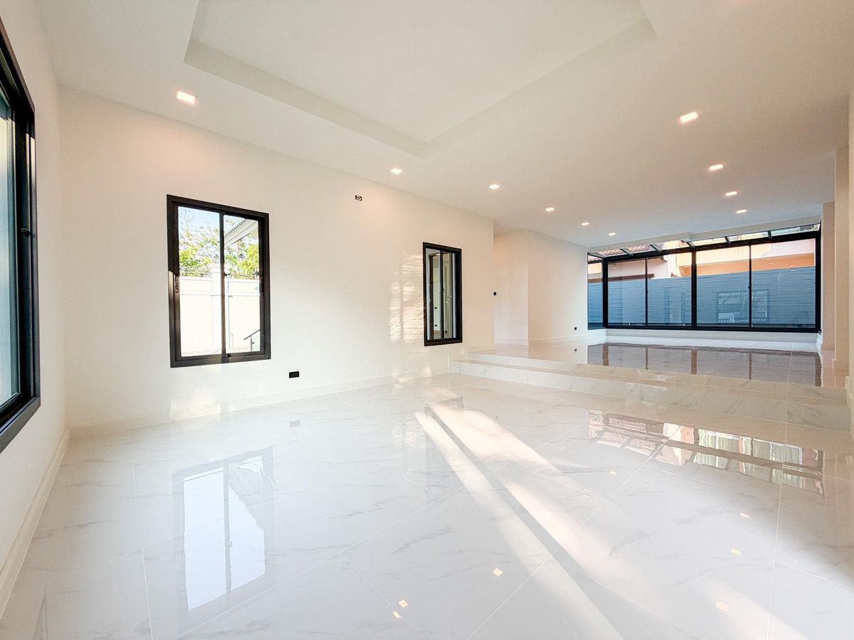 For SaleHousePinklao, Charansanitwong : Laddarom Pinklao / 4 bedrooms (for sale), Laddarom Pinklao / 4 Bedrooms (FOR SALE) AOM101