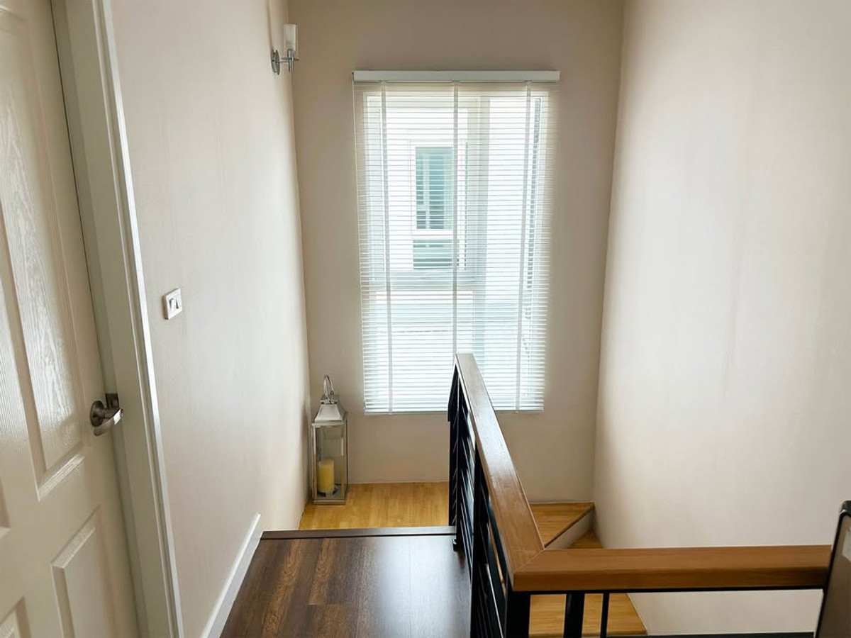 For SaleHousePattanakan, Srinakarin : K-6830 BEST DEAL🔥🔥 Urgent sale! Single house, Golden Village On Nut, Phatthanakan, ready to move in.