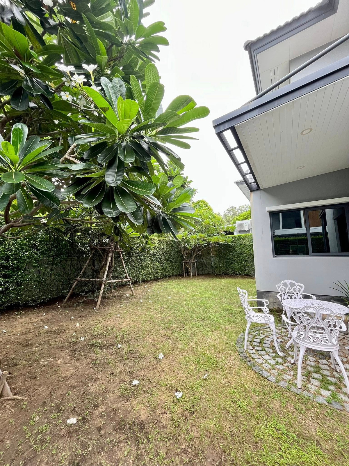 ขายบ้านนนทบุรี บางใหญ่ บางบัวทอง : ขายขาดทุน 3 ล้าน! หลังมุม พร้อมอยู่ครบทั้งหลัง 💎 เซนโทร ราชพฤกษ์ 2 / 4 ห้องนอน (ขาย), CENTRO Ratchapruek 2 / 4 Bedrooms (FOR SALE) AOM073