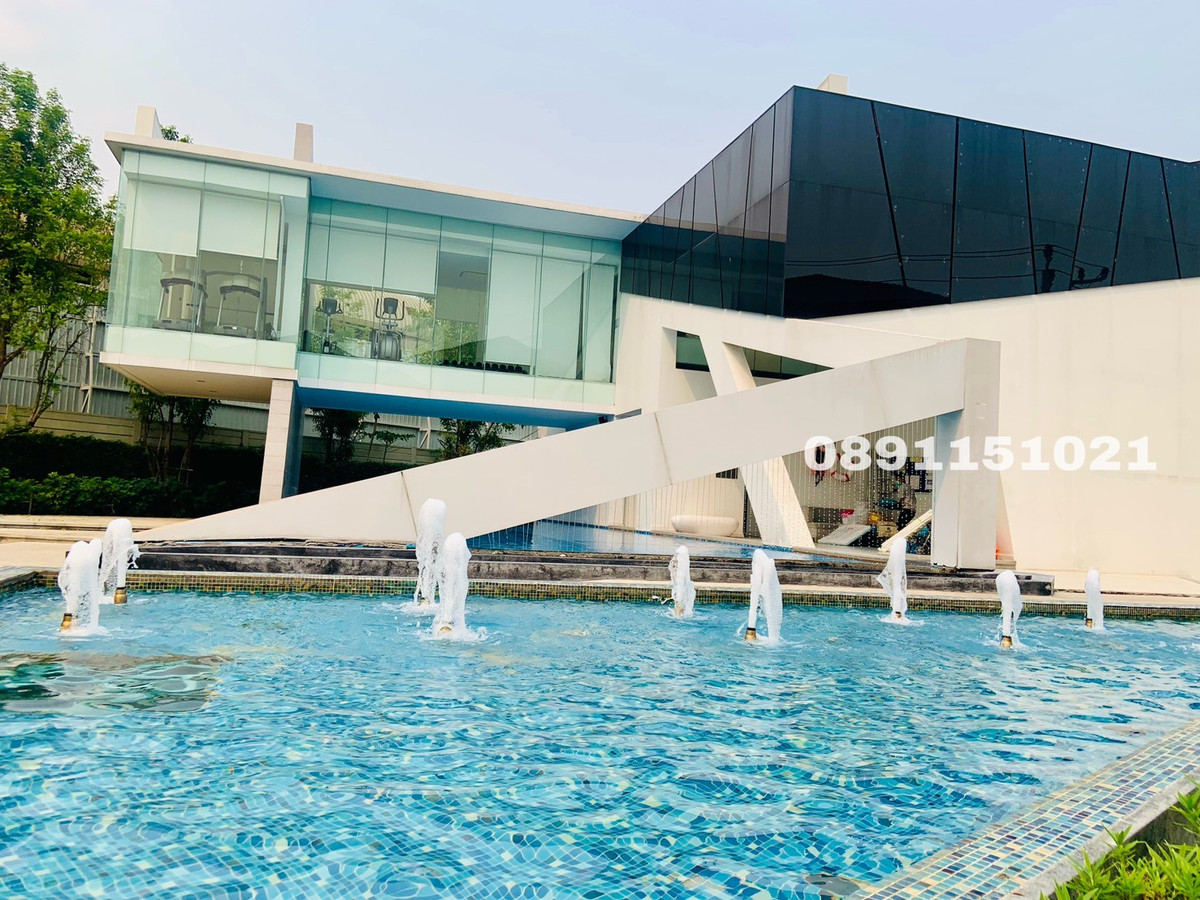 For SaleTownhomeRathburana, Suksawat : Urgent sale, 3-story townhome, decorated and ready to move in. village in the middle of the city Sathorn-Suksawat (AP Project) Soi Suksawat 39