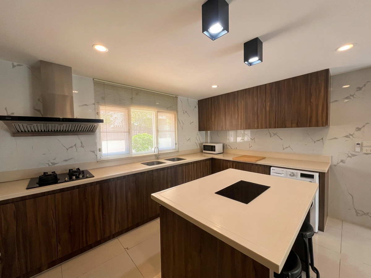 ขายบ้านปทุมธานี รังสิต ธรรมศาสตร์ : หมู่บ้านเมืองเอก / 3 ห้องนอน (ขาย), Muang Ake Village / 3 Bedrooms (FOR SALE) BNS059