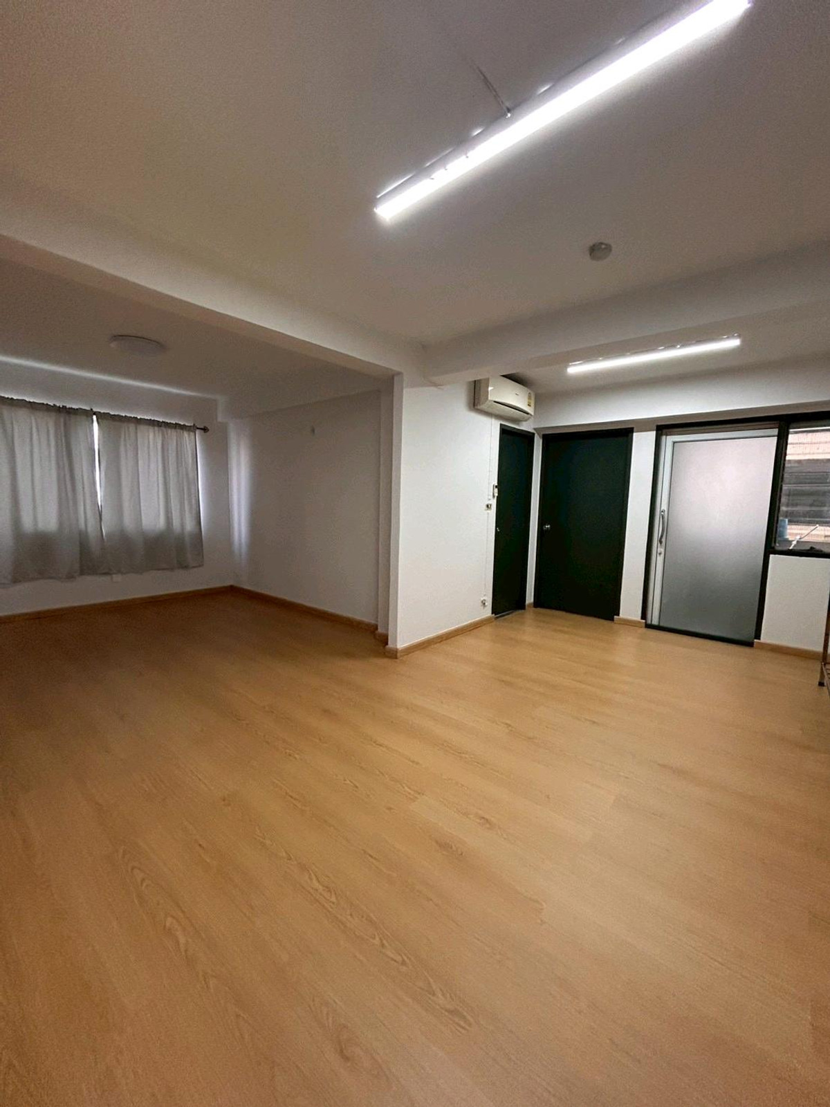 ให้เช่าคอนโดลาดพร้าว เซ็นทรัลลาดพร้าว : ปล่อยเช่าห้องสวย