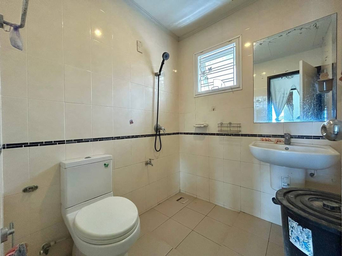 For SaleHousePathum Thani,Rangsit, Thammasat : Single house for sale, Bella Wongwaen - Lumlukka Klong 3, size 60 sq m, in front of the house does not collide with anyone, Bella Wongwaen - Lumlukka Klong 3