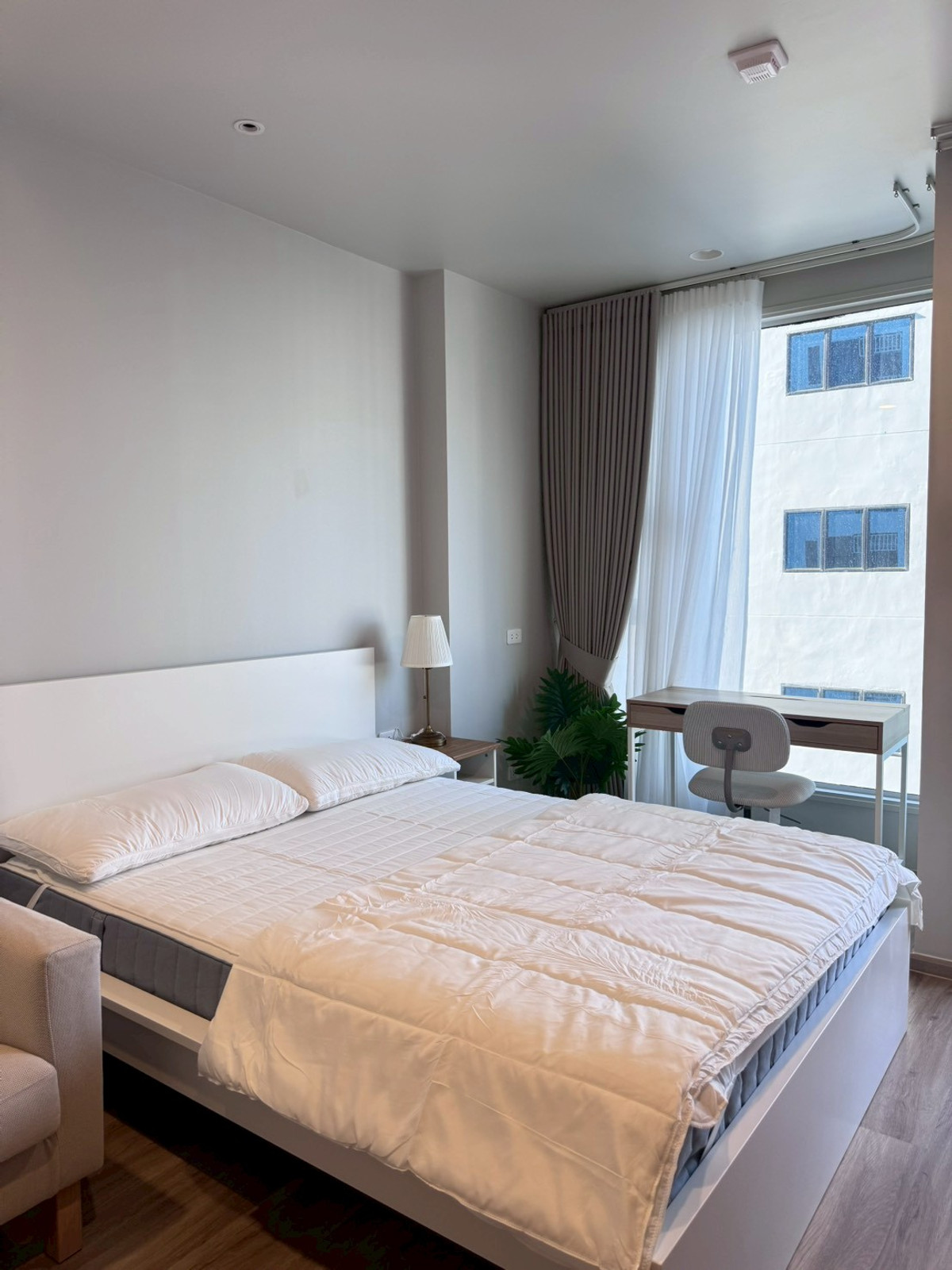 For RentCondoSukhumvit, Asoke, Thonglor : New Renovate FOR RENT Culture Thonglor Studio 26 sq.m. Ready to move in 300 m. to BTS Thonglor 22,000 THB / month