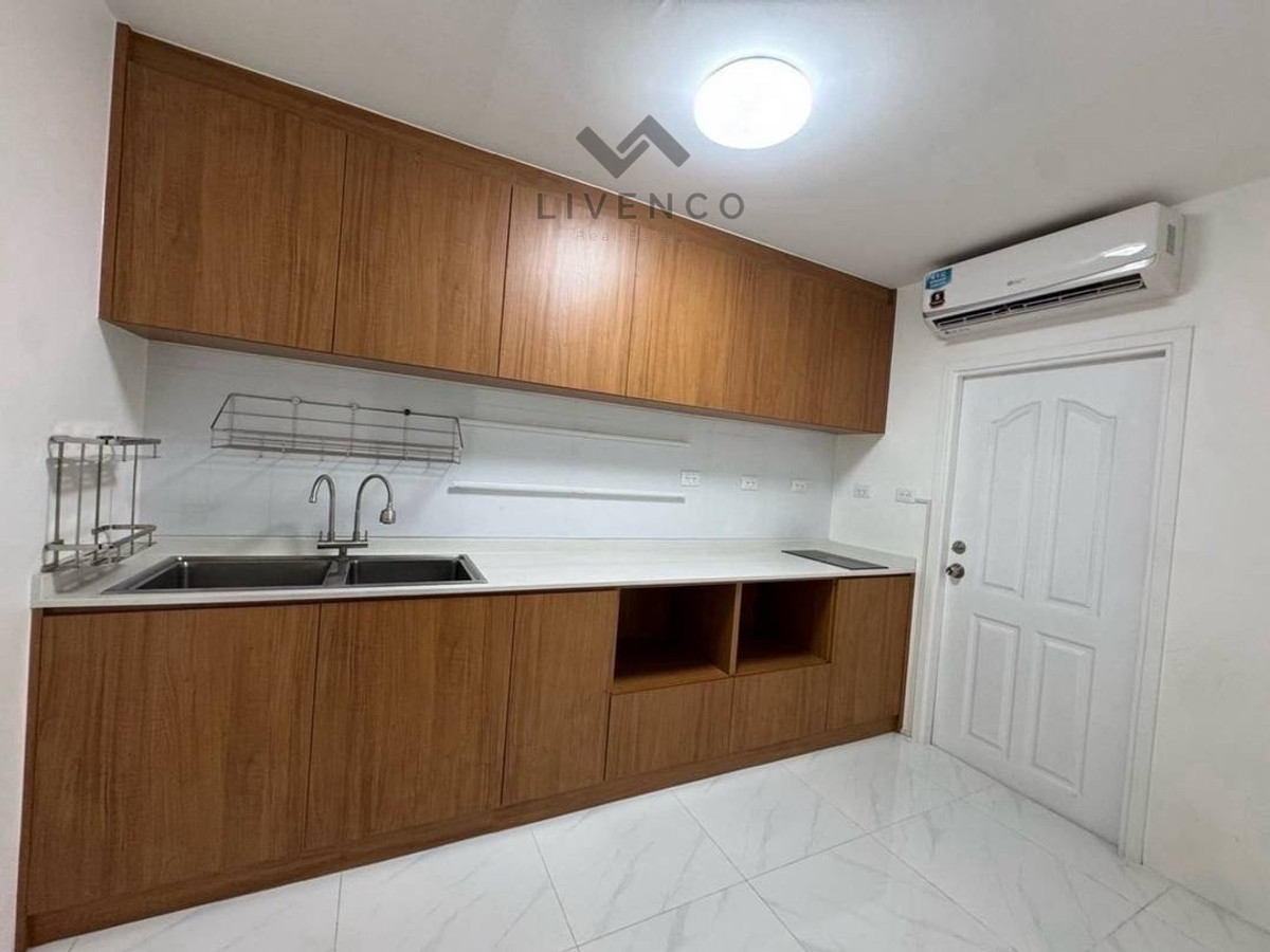 ขายบ้านสมุทรปราการ สำโรง : ขายบ้านเดี่ยว หมู่บ้านภัสสร (บางนา)
(Passorn 25 Bangna)
(LVC40004)