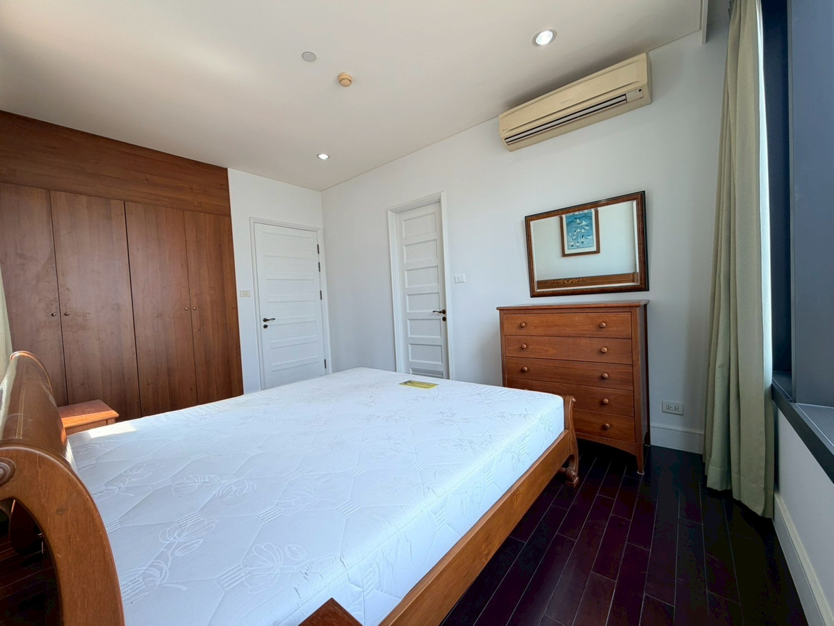 For RentCondoSukhumvit, Asoke, Thonglor : 🏙️ Condo for Rent at Aguston Sukhumvit 22 | Beautiful Unit, Pet Friendly 🐾 Luxury living in the heart of Sukhumvit with comfort and style ✨