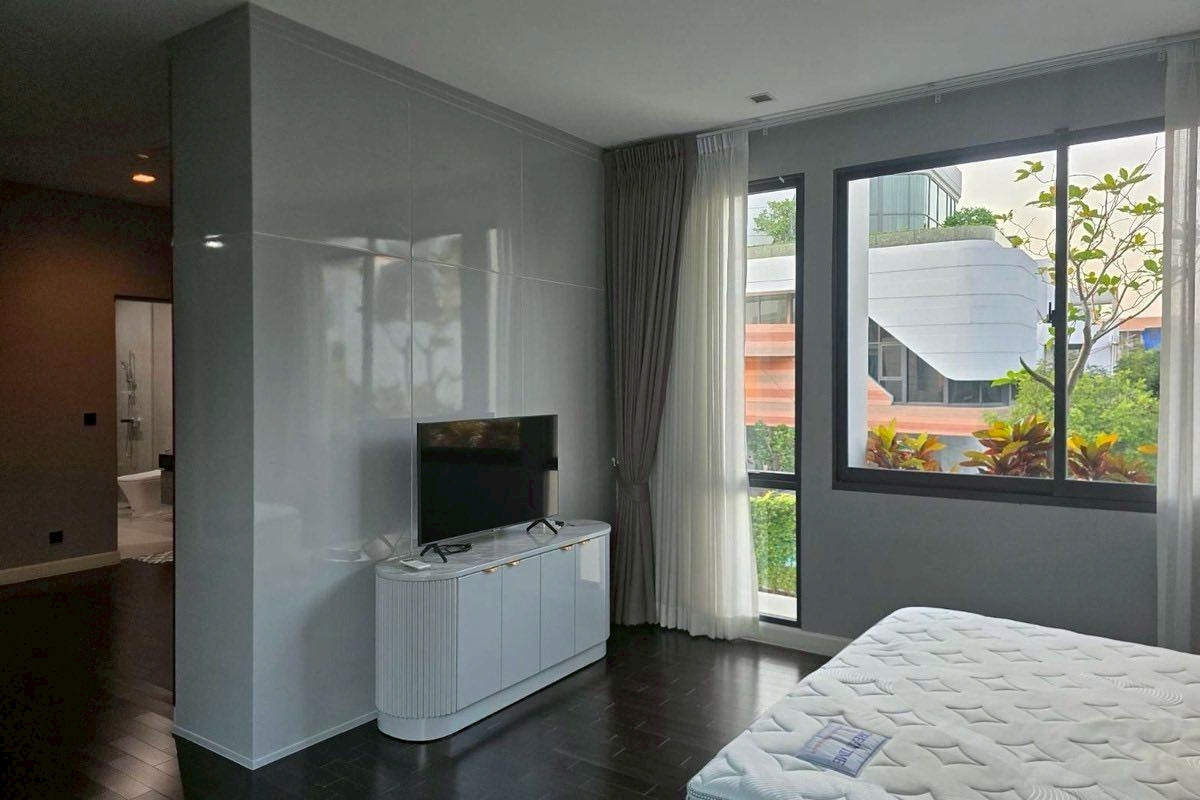 ให้เช่าบ้านพัฒนาการ ศรีนครินทร์ : ให้เช่าวิลล่าหรูโครงการใหม่ The Gentry พัฒนาการ 2 ใกล้ทองหล่อ (N.2062)