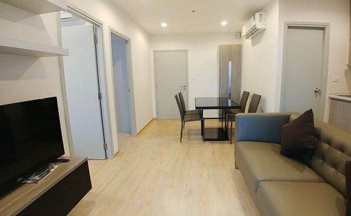 For RentCondoThaphra, Talat Phlu, Wutthakat : ⭐️ Ideo Sathorn - Thapra ⭐️2 bedrooms, 1 bathroom, Built-In furniture. Complete electrical appliances