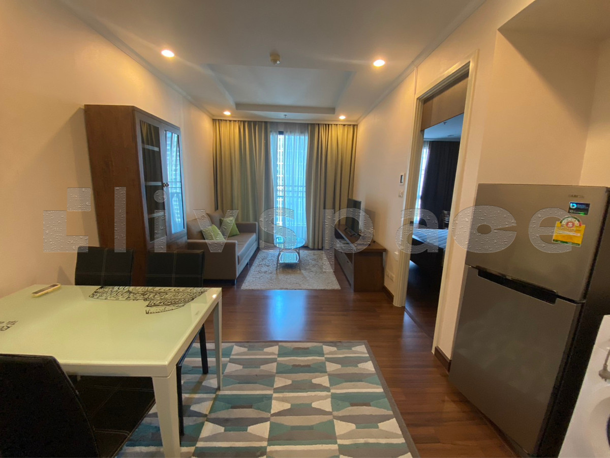 For RentCondoSathorn, Narathiwat : ▚ LI119ツ FOR RENT: Supalai Elite Sathorn - Suanplu 1BR 51.5sqm. 26K ✨ Newly Renovated, Extra Large Layout, Fully Furnished 🏙️