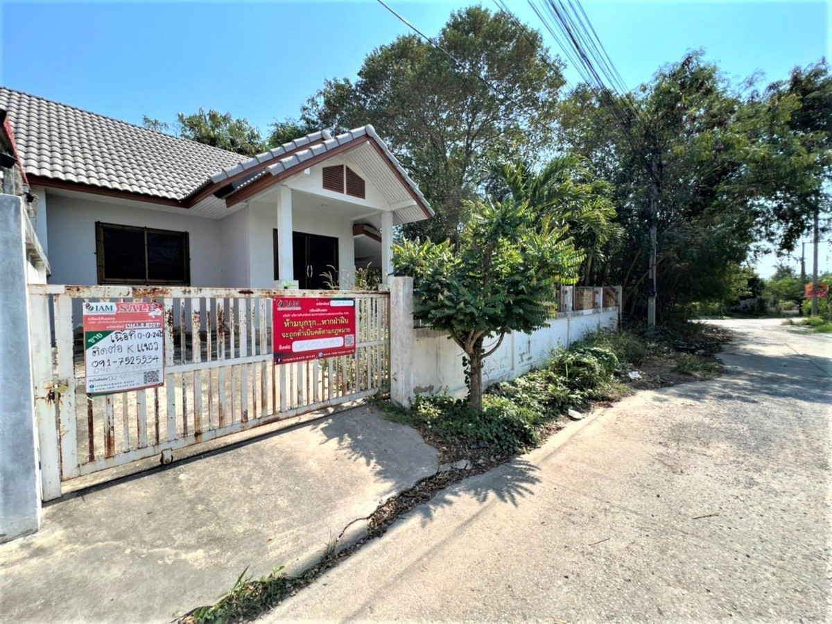 ขายทาวน์โฮมหัวหิน ประจวบคีรีขันธ์ : ขายทาวน์เฮ้าส์หมู่บ้านภูตะวัน  ทำเลถนนถนนหัวหิน-ห้วยมงคล(ทล.3218) ประจวบคีรีขันธ์  สภาพดี ราคาถูกมาก