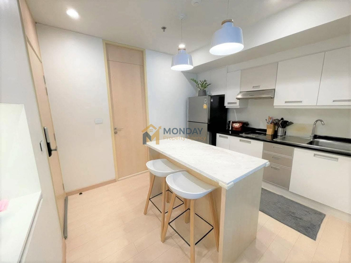 For RentCondoSilom, Saladaeng, Bangrak : 🔥 Available Now! Ready to Move In! Washing Machine Included. Silom Suite - Book Before It's Gone! 🔥 MD-26028888