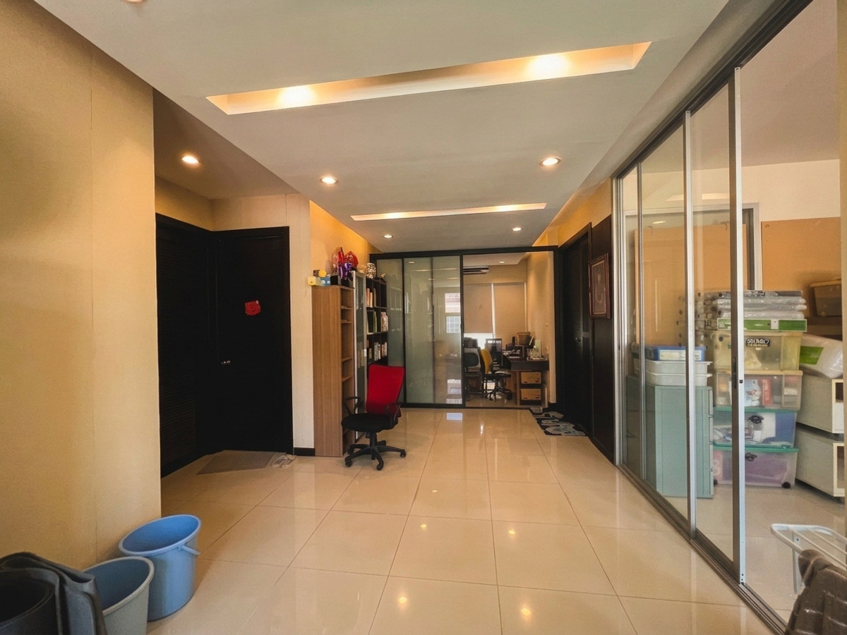 For SaleHouseChaengwatana, Muangthong : Grand Canal Prachachuen / 4 Bedrooms (For Sale), Grand Canal Prachachuen / 4 Bedrooms (FOR SALE) BNS038