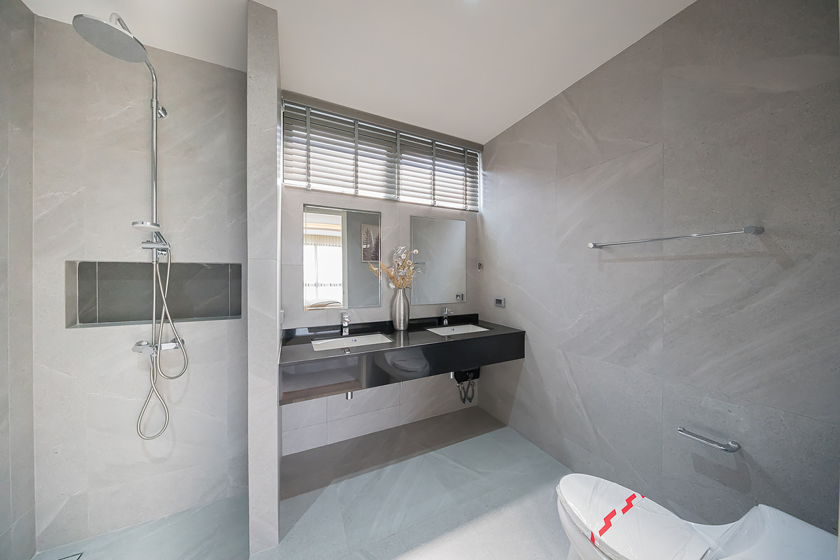 ขายบ้านโชคชัย4 ลาดพร้าว71 : [ขาย] ✨ บ้านเดี่ยว 3 ชั้น สไตล์ Modern Luxury พรีเมียมที่สุดในลาดพร้าว 101 | Feel Town ✨ แต่งครบ พร้อมลากกระเป๋าเข้าอยู่! เพียง 13.99 ล้าน (Rare Item มีเพียง 9 หลังในโครงการ!)