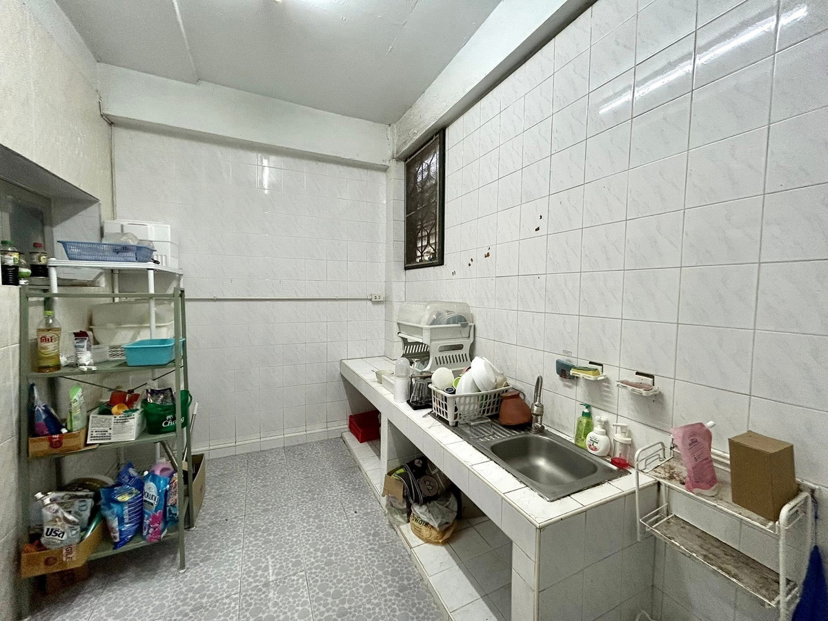 For SaleTownhomeRama5, Ratchapruek, Bangkruai : 3-story townhome for sale | Baan Narinthorn Bang Kruai-Rama 5 near Lotus Nakhon In