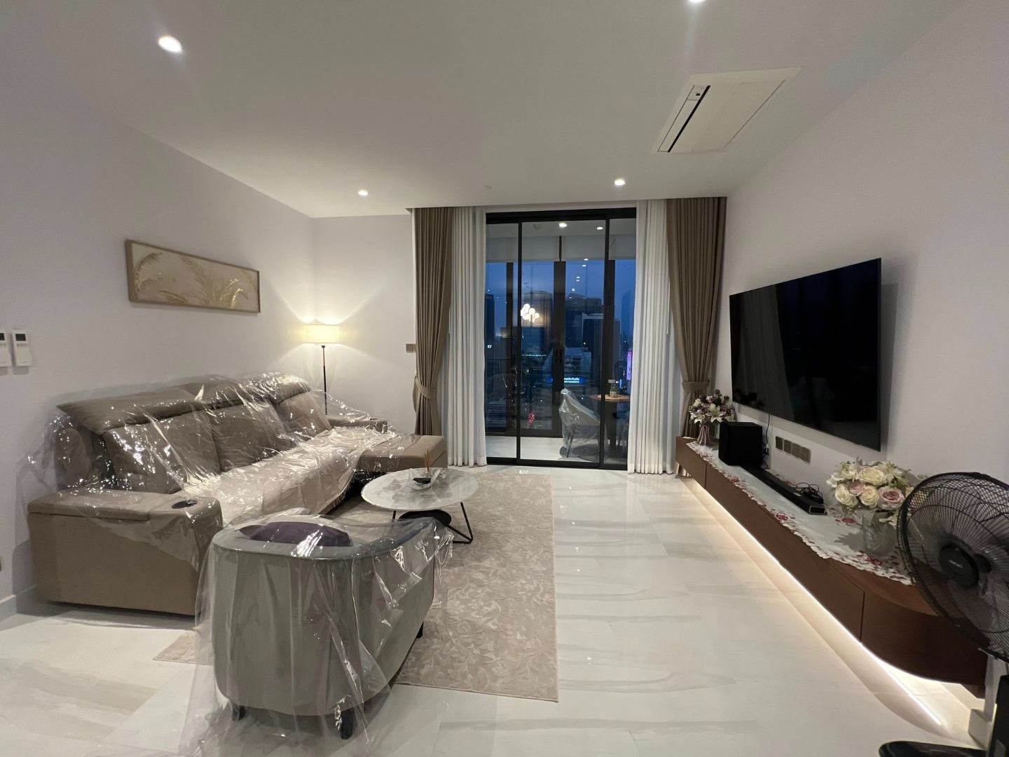 ให้เช่าคอนโดสาทร นราธิวาส : 🔥ให้เช่าด่วน🔥 ศุภาลัย ไอคอน สาทร ห้องใหญ่ 3 ห้องนอน ชั้นสูง วิวเมือง 2 ที่จอดรถ เหมาะครอบครัว ใจกลางสาทร