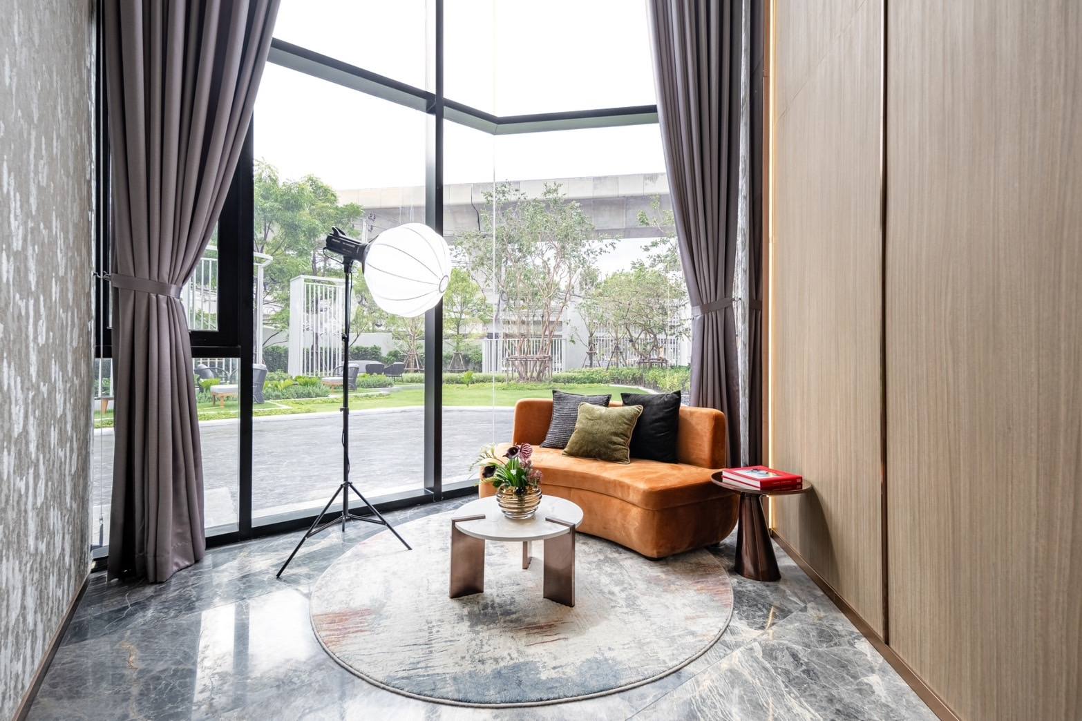 For RentCondoKasetsart, Ratchayothin : 🔥For Rent Now🔥 SO Origin Kaset Interchange, Duplex unit with high ceilings, beautiful pool view, next to BTS Kasetsart University.