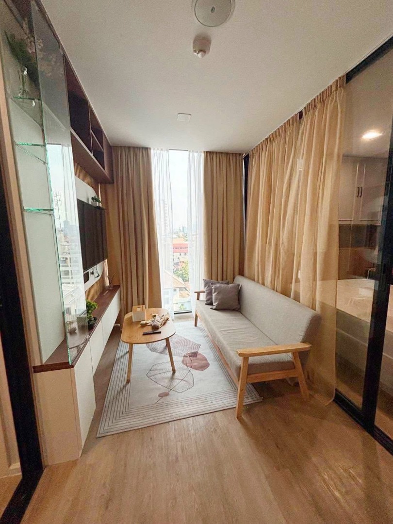 ให้เช่าคอนโดรัชดา ห้วยขวาง : 🔥ให้เช่าด่วน🔥 Ivory Ratchada 32 ห้องมุม วิวเมืองสวย ใกล้ MRT ลาดพร้าว มีรถรับส่ง