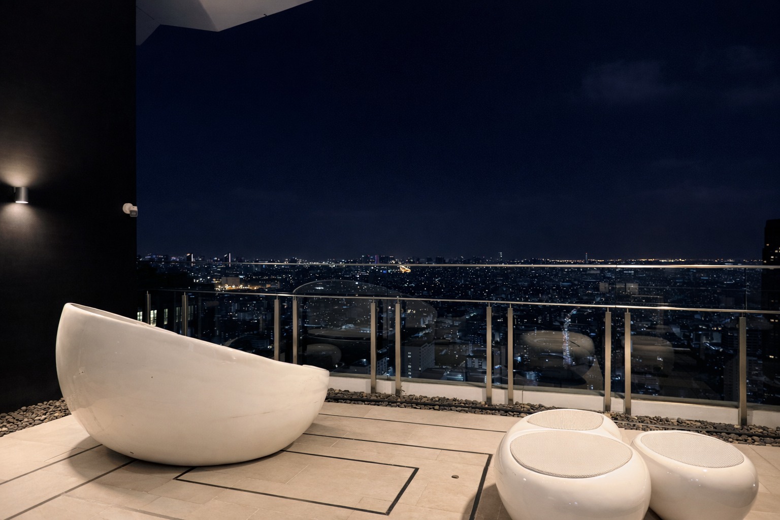 For RentCondoRama9, Petchburi, RCA : 🔥For Rent Now🔥 Life Asoke Rama 9, High Floor (32nd floor), Unobstructed View, Close to MRT Rama 9 (Only 300 m).