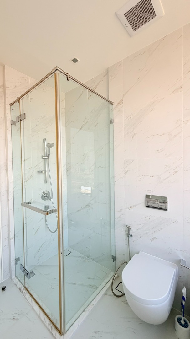 For RentCondoRama3 (Riverside),Satupadit : 🔥For Rent Now🔥✨ Canapaya Residences Penthouse Feel! Panoramic Chao Phraya River View, High Floor (45th) | Rare Large Unit, Near Sathorn