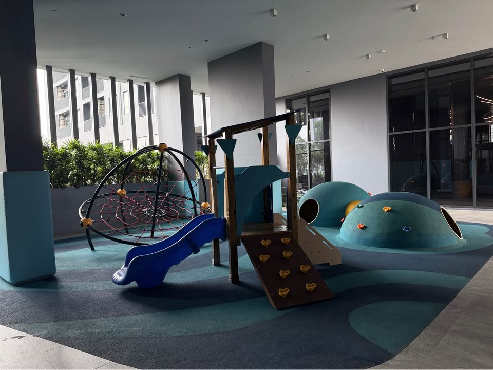 ให้เช่าคอนโดคลองเตย กล้วยน้ำไท : 🔥ให้เช่าด่วน🔥Ideo Sukhumvit – Rama 4 | ห้องใหม่ วิวโล่ง แต่งครบ พร้อมเข้าอยู่! ติด BTS พระโขนง เดินทางง่าย ใจกลางเมือง