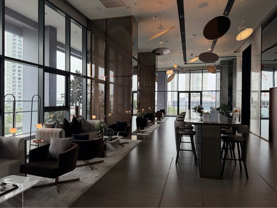 ให้เช่าคอนโดคลองเตย กล้วยน้ำไท : 🔥ให้เช่าด่วน🔥Ideo Sukhumvit – Rama 4 | ห้องใหม่ วิวโล่ง แต่งครบ พร้อมเข้าอยู่! ติด BTS พระโขนง เดินทางง่าย ใจกลางเมือง