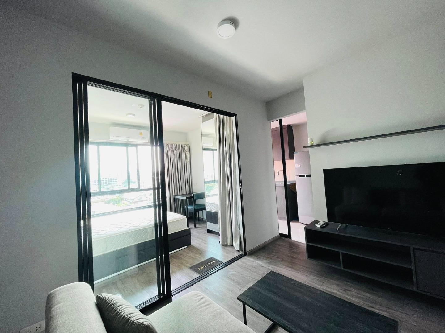 ให้เช่าคอนโดพระราม 9 เพชรบุรีตัดใหม่ RCA : 🔥ให้เช่าด่วน🔥Monte Rama 9  ห้องพร้อมอยู่ ฟีลดีทุกวัน ในราคาที่จับต้องได้ 